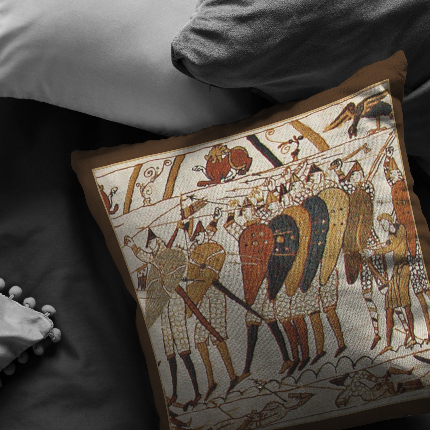 bayeux tapestry, tapestry, norman, saxon, viking, medieval, harold, edward, comet england, britain, france, normandy, battle of hastings, 1066