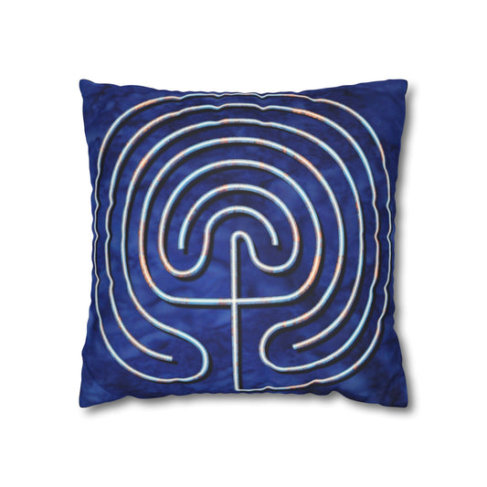 Double Labyrinth Pillowcase - Cretian-Hindu