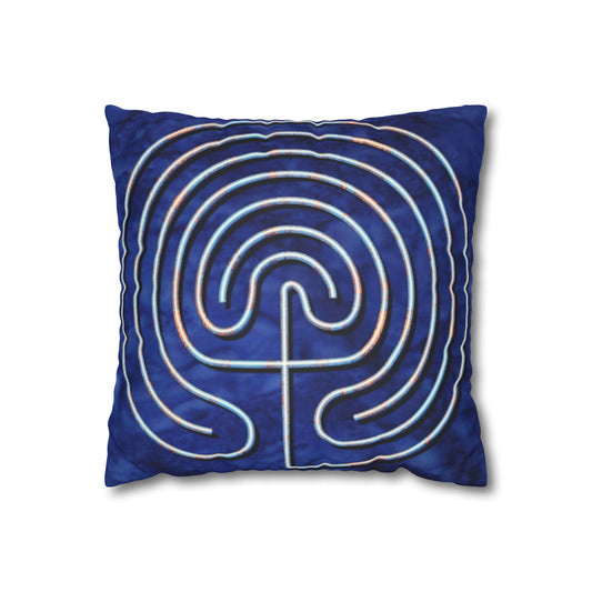 Double Labyrinth Pillowcase - Cretian-Hindu