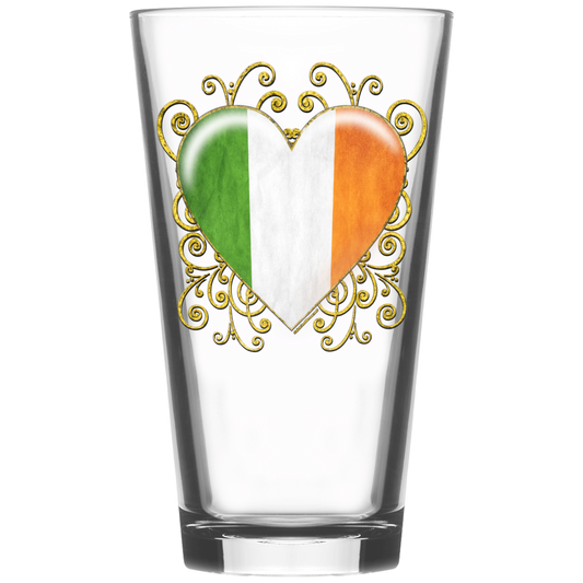 Irish_Heart_Flag_Fancy_Pint_Glass_Pint_Glass_Main_Mockup.png