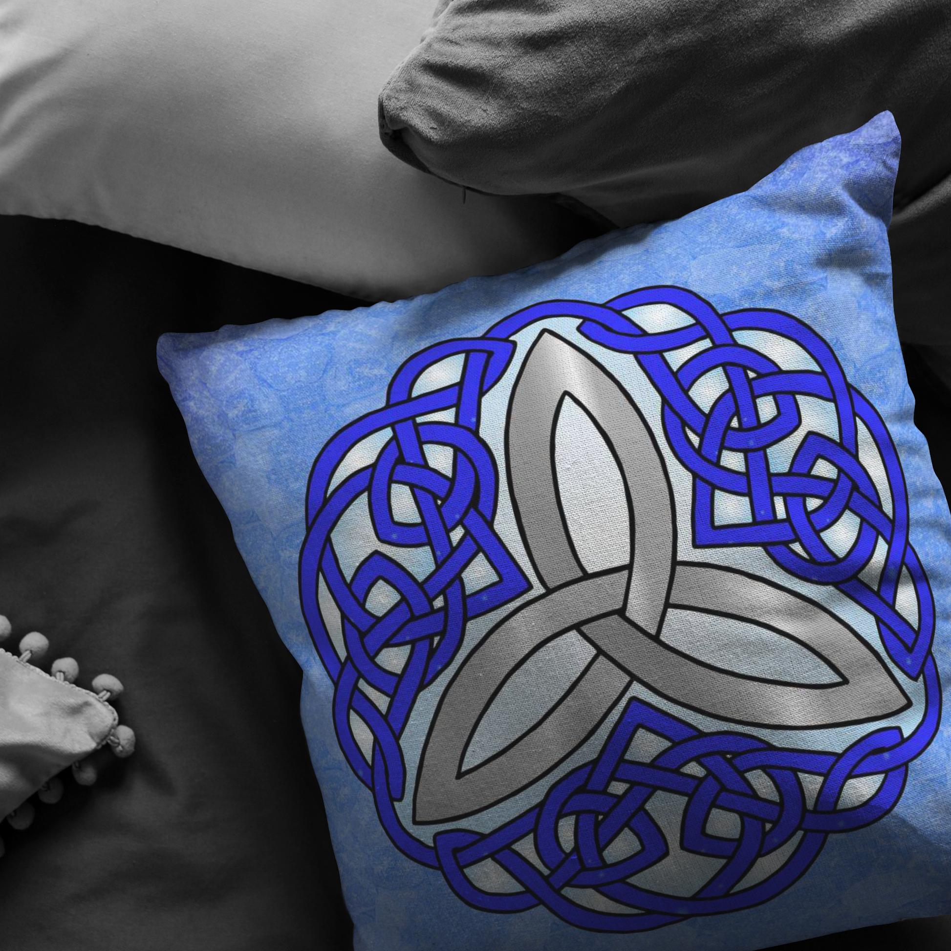 Celtic knot pillow hot sale